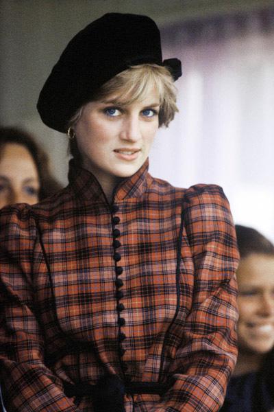princess diana ring. Princess Diana Fashion